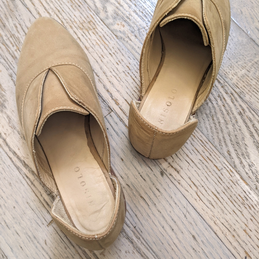 Nisolo Emma d'Orsay Oxford Flats in Almond, Size 5 - Picture 4 of 9